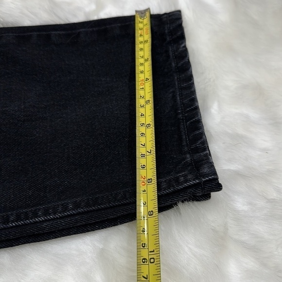 Wrangler 38 x 29 relaxed fit black used in excellent condition - Picture 8 of 12